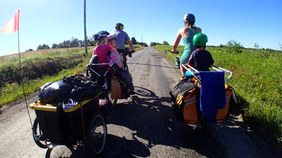 Bicycle Trailers - Travel With Your Kids